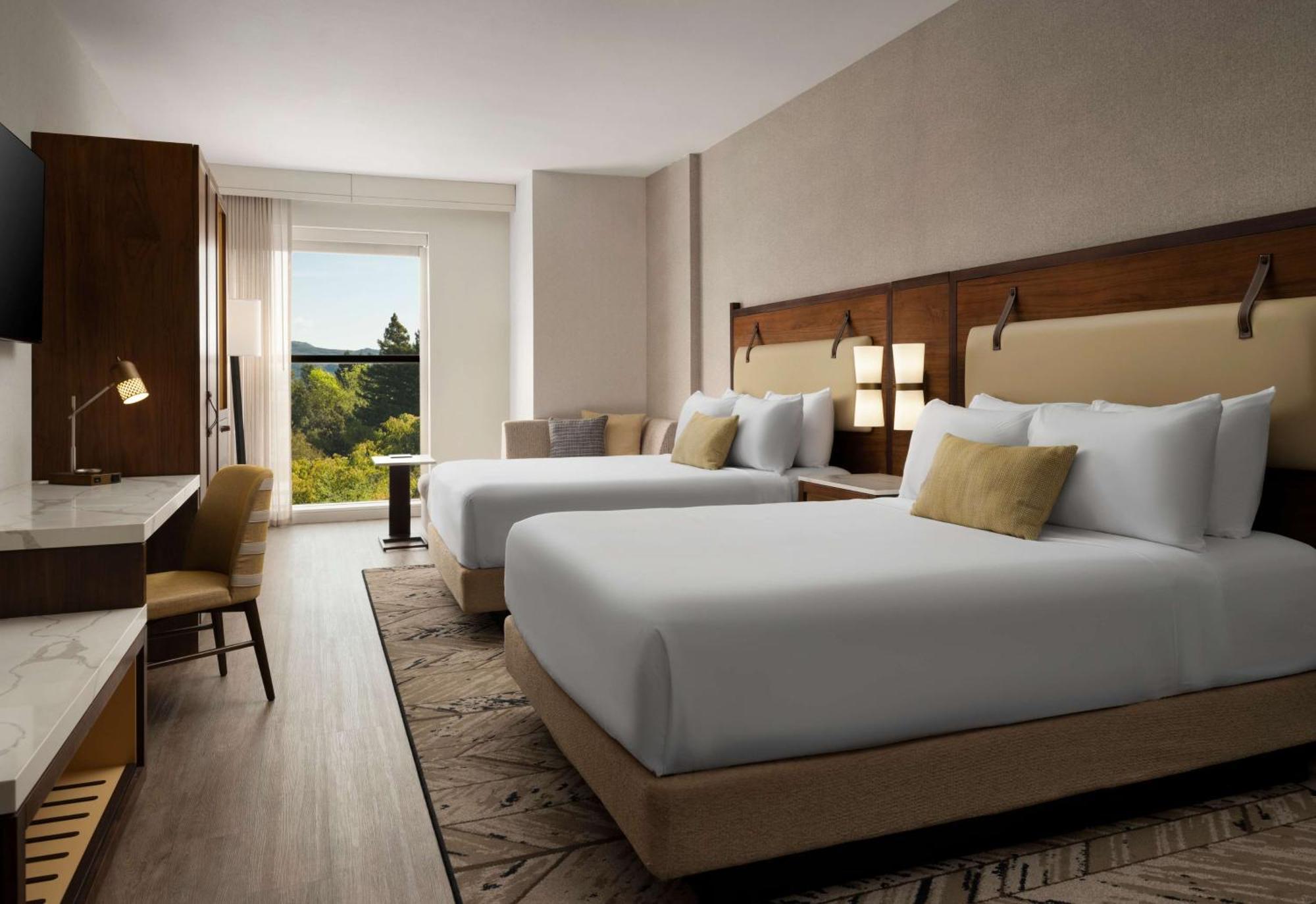Hotel Centro Sonoma Wine Country, Tapestry Collection Hilton ロナート・パーク エクステリア 写真