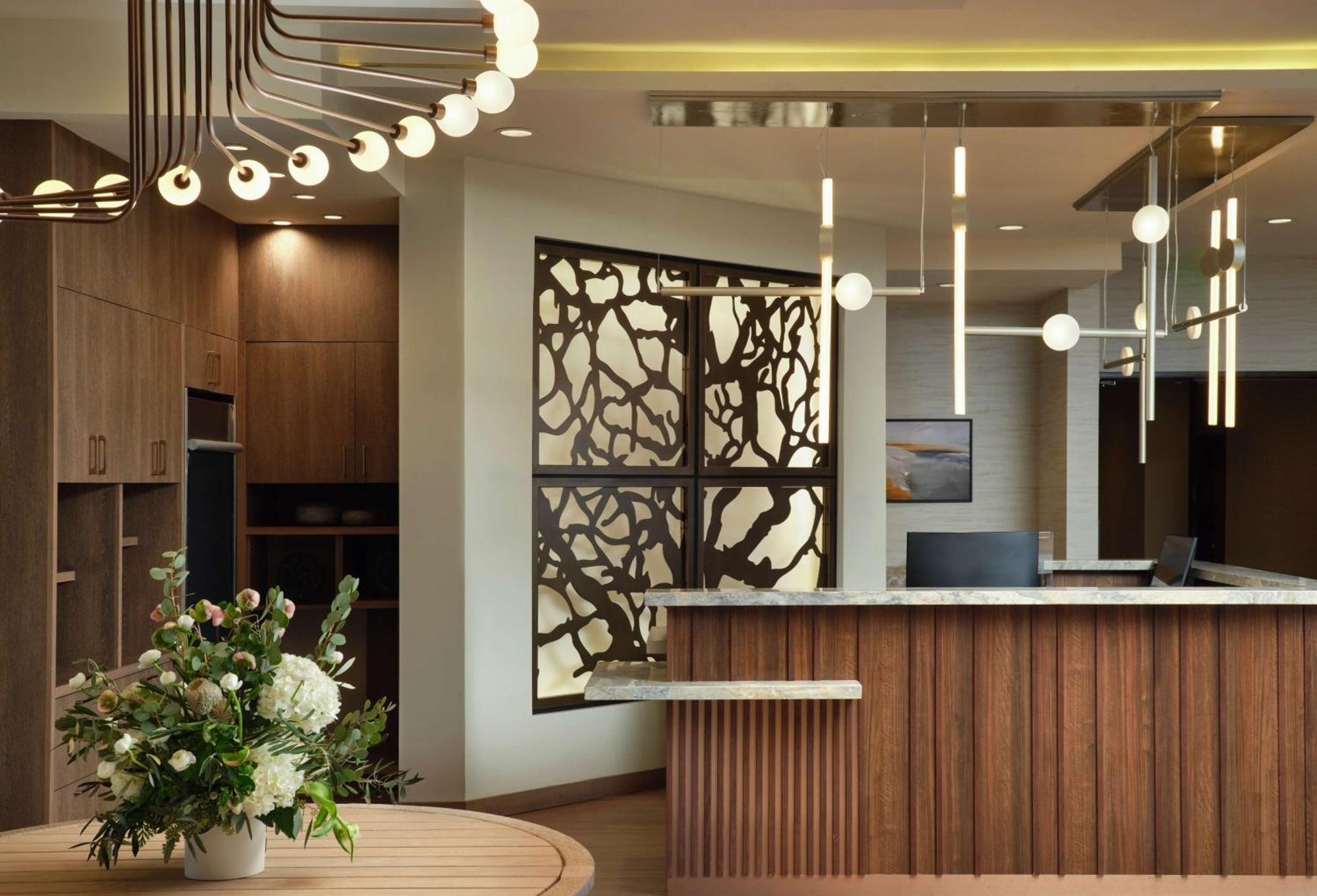 Hotel Centro Sonoma Wine Country, Tapestry Collection Hilton ロナート・パーク エクステリア 写真