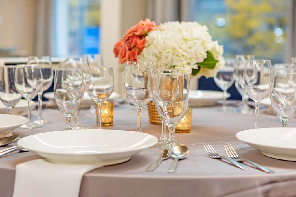 Hotel Centro Sonoma Wine Country, Tapestry Collection Hilton ロナート・パーク 設備 写真