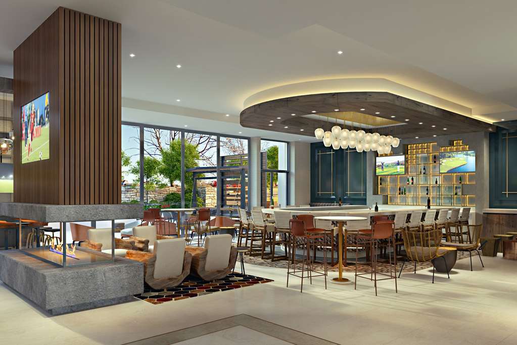 Hotel Centro Sonoma Wine Country, Tapestry Collection Hilton ロナート・パーク レストラン 写真